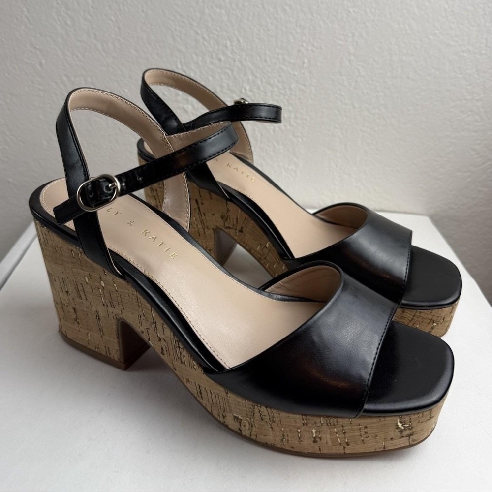 Kellie & Katie Black Faux Leather Platform Chunky Heel Ankle Strap Sandals Sz 8M